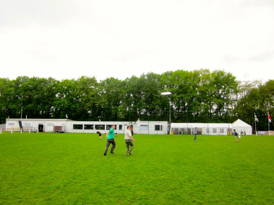 Sint-Martinus den XIIde - Frisbee Initiatie 2013